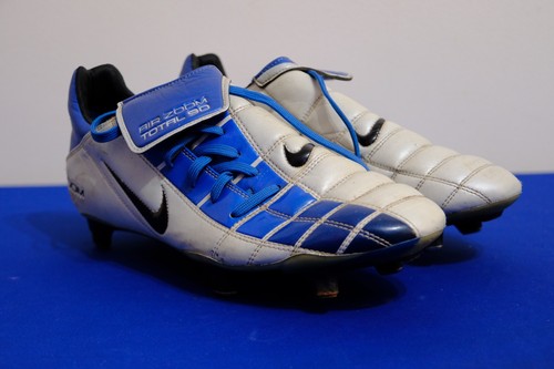 Nike total uk9 - ii, sg