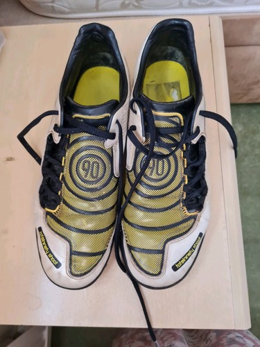 Nike total astroturf - total,